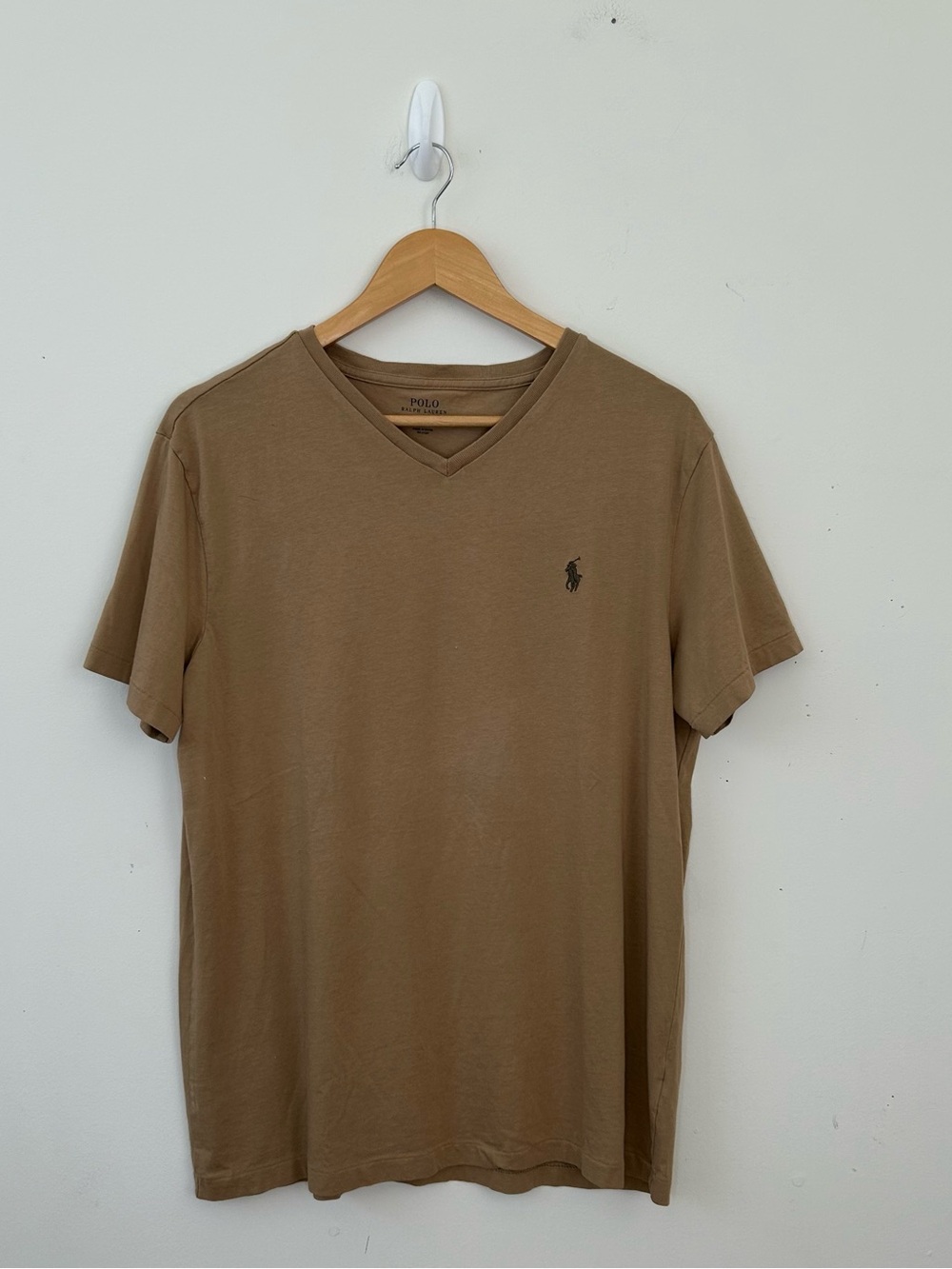 POLO Ralph Lauren Men's Brown V Neck T Shirt Size Medium Preppy Minimalist